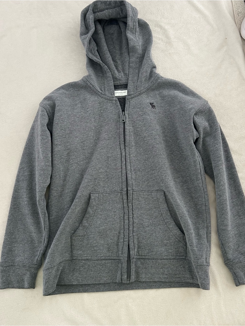 Bundle Abercrombie & Fitch Light Blue Tee, Navy Polo & Gray Hoodie Set - Picture 2 of 4
